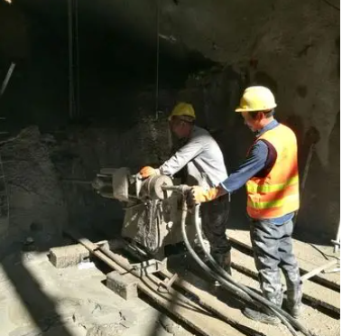 薛城水下抗分散灌浆料特点 水下不分散注浆料介绍